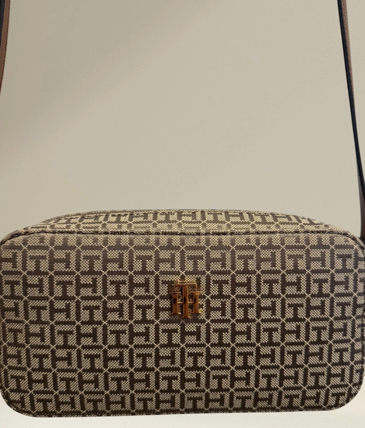 Tommy Hilfiger Brown Patterned Crossbody Camera Bag